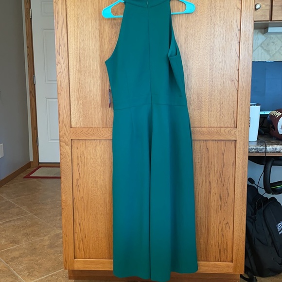 NWT Vince Camuto Bow Neck Halter Cropped Jumpsuit - Picture 6 of 7